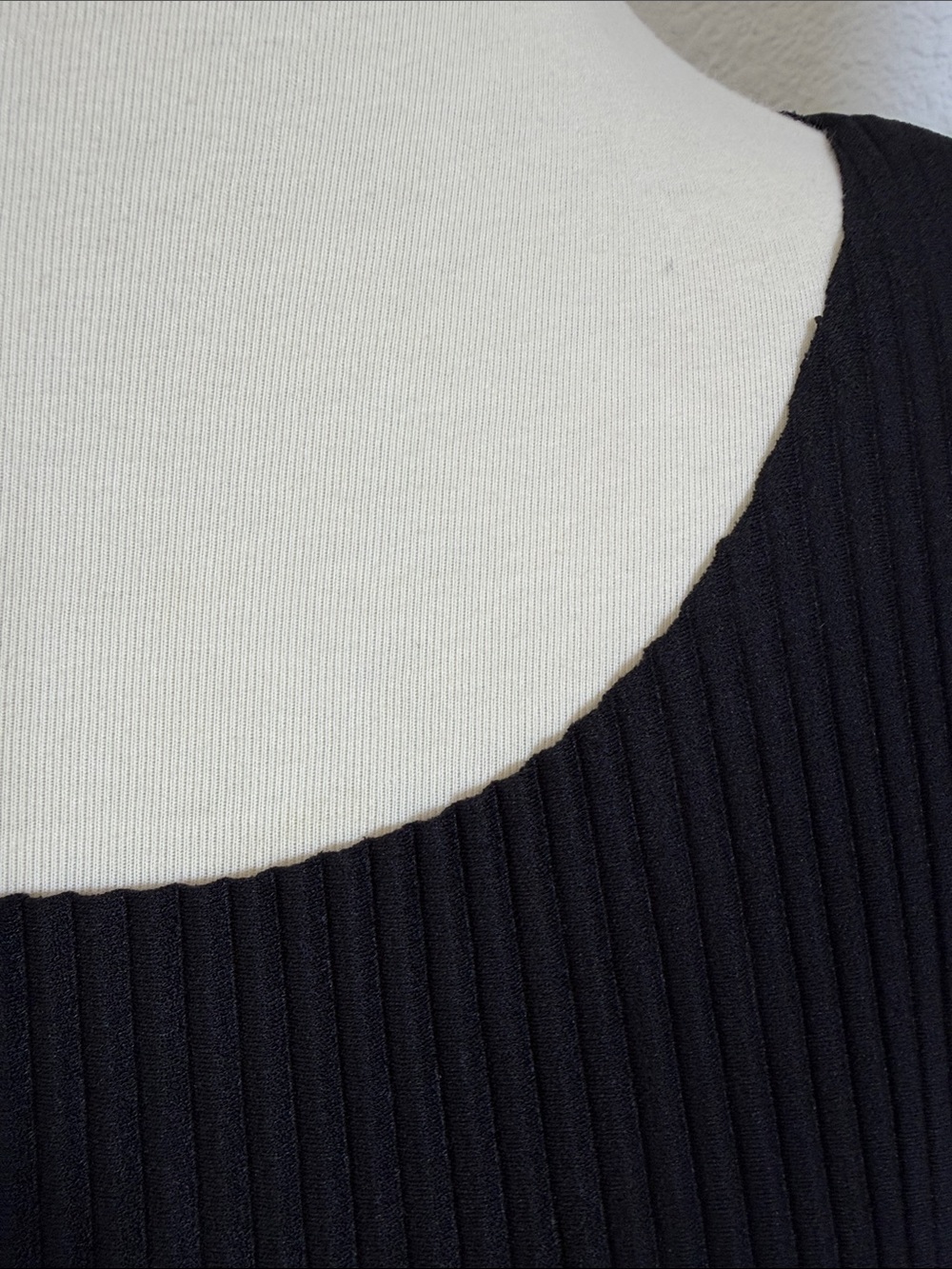 COS Ribbed Sleeveless Knit Top - Picture 6 of 11